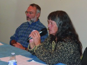 Port of Port Townsend commissioner candidates Steve Tucker and Diana Talley appeared at a forum sponsored by the Chamber of Commerce on Monday.  Charlie Bermant/Peninsula Daily News