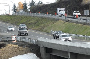 Reconstructed U.S. Highway 101 between Shore and Kitchen-Dick roads between Port Angeles and Sequim is now four-lane  and on different levels in this segment near the new twin McDonald Creek bridges. Photo by Keith Thorpe/Peninsula Daily News