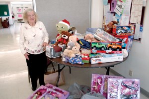 Sequim Community Aid president Donna Tidrick