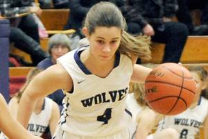 PREP BASKETBALL: From Europe, with game — Sequim teams feature three exchange students