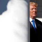 U.S. government shuts down; Dems, GOP blame each other