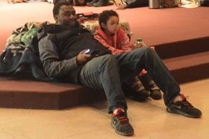 Alaska hit by 7.9 earthquake; tsunami warning, watch canceled