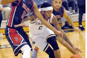 COLLEGE BASKETBALL: Peninsula men bury Bellevue down the stretch