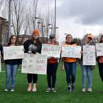 Peninsula residents join Seattle March for Our Lives
