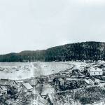 <strong>April picture from the past </strong>                                Do you recognize this beach scene? It is 1907. Please send your comments to Alice Alexander, at 204 W. Fourth St. Apt. 14, Port Angeles, WA 98362 or email her at bretches1942@gmail.com and she will include them in her column May 6. Comments need to be in by April 20 to be included.