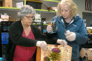 Port Angeles Food Bank, volunteers provide ‘Break Bags’ for students