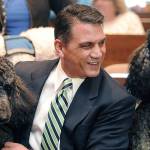 For defenders and judges, comfort dogs in court do opposite