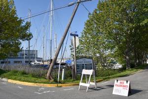 Pole down; detour set up in Port Townsend