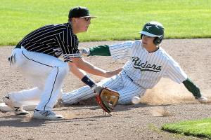 PREP BASEBALL: League champion Port Angeles tunes up for district tournament