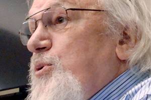 Wayne King, who is retiring, tells of tenure on the Jefferson County PUD commission