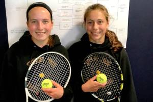 DISTRICT TENNIS: Sequim’s Dietzman, Wiker win district title, off to state