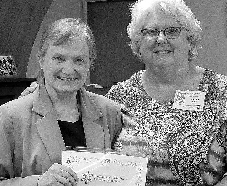 The 2018 Ruby Award winner Patty Vaughan with Soroptimist Rhonda Cole.