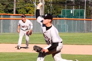 LEFTIES: Paynter shines in homecoming; three Lefties homers for naught