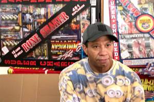 Clallam deputies seek armed robbers