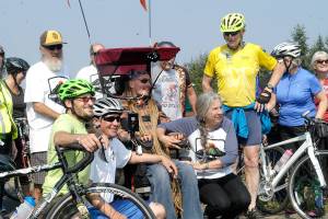 Welcome home: Agnew quadriplegic travels in wheelchair from Idaho