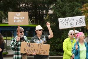 PHOTO: Urging a ‘no’ vote