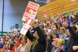 Strike ending for last Washington teachers still picketing
