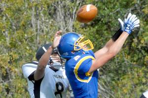 PREP FOOTBALL: Bruins back on the gridiron; Quilcene outlasts Tacoma Baptist
