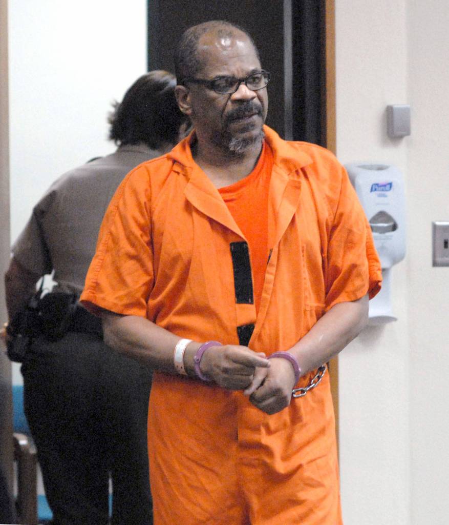 Tommy Ross Jr. enters Clallam County Superior Court in Port Angeles prior to his release from custody Tuesday. (Keith Thorpe/Peninsula Daily News)