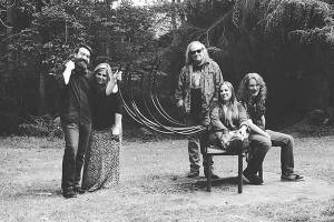 Bread & Gravy to perform at Music Live