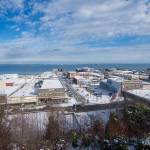 Snow blankets downtown Port Angeles on Sunday. (Jesse Major/Peninsula Daily News)