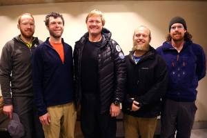 U.S. scientists to climb Everest, collect data on climate