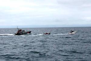 Coast Guard rescues 10 aboard a vessel in distress near Neah Bay