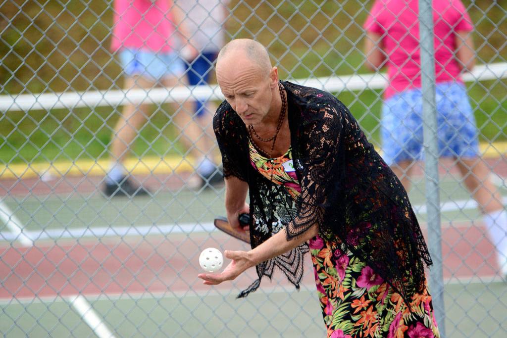 Andrea Whitllow plays pickleball during Esprits community pickleball tournament Monday. (Jesse Major/Peninsula Daily News)