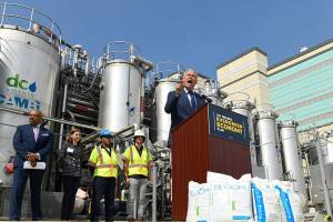 Inslee releases $9 trillion climate action plan