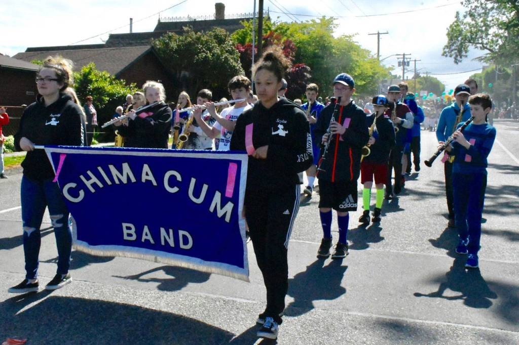 The Chimacum Middle School Band brought music to the Rhody Kiddies parade Friday afternoon. (Jeannie McMacken/ Peninsula Daily News)
