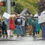PHOTO: Port Angeles protesters demand closure of border camps