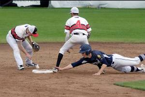 FIRECRACKER TOURNAMENT: Wilder wins a pair after opening loss