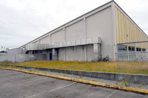 Pool project to start despite $3.1 million cost increase