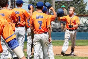 LEFTIES: Port Angeles beats Kelowna 8-6 in 6-homer game