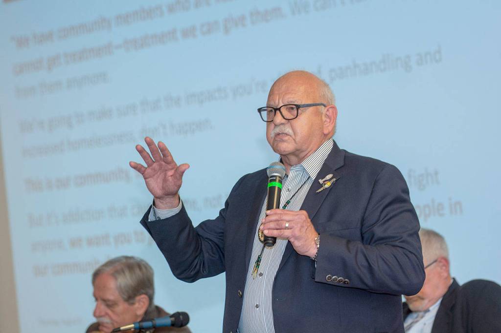 Jamestown SKlallam Tribe Chair and CEO Ron Allen addresses a crowd of aproximately 1,300 people during the tribes town hall meeting concerning its planned medication-assisted treatment facility. (Jesse Major/Peninsula Daily News)