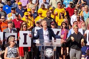 Portland mayor decries violence, hatred ahead of rally