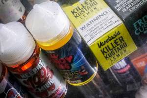 Governor calls for flavored vape ban