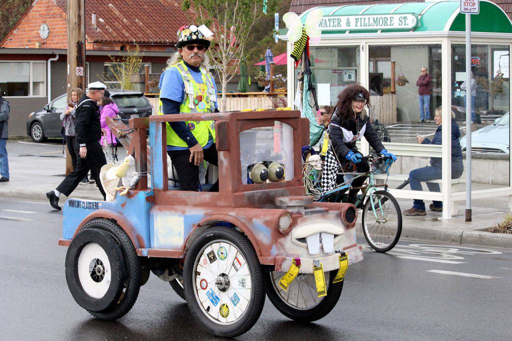 Skulpture Tow Mater during the Art Parade on Saturday. Tow Mater won the Masters Award for finishing all portions of the race, the Breast of Show award for the best artwork on the front of the machine and the Least Time award for finishing the race first. (Zach Jablonski/Peninsula Daily News)