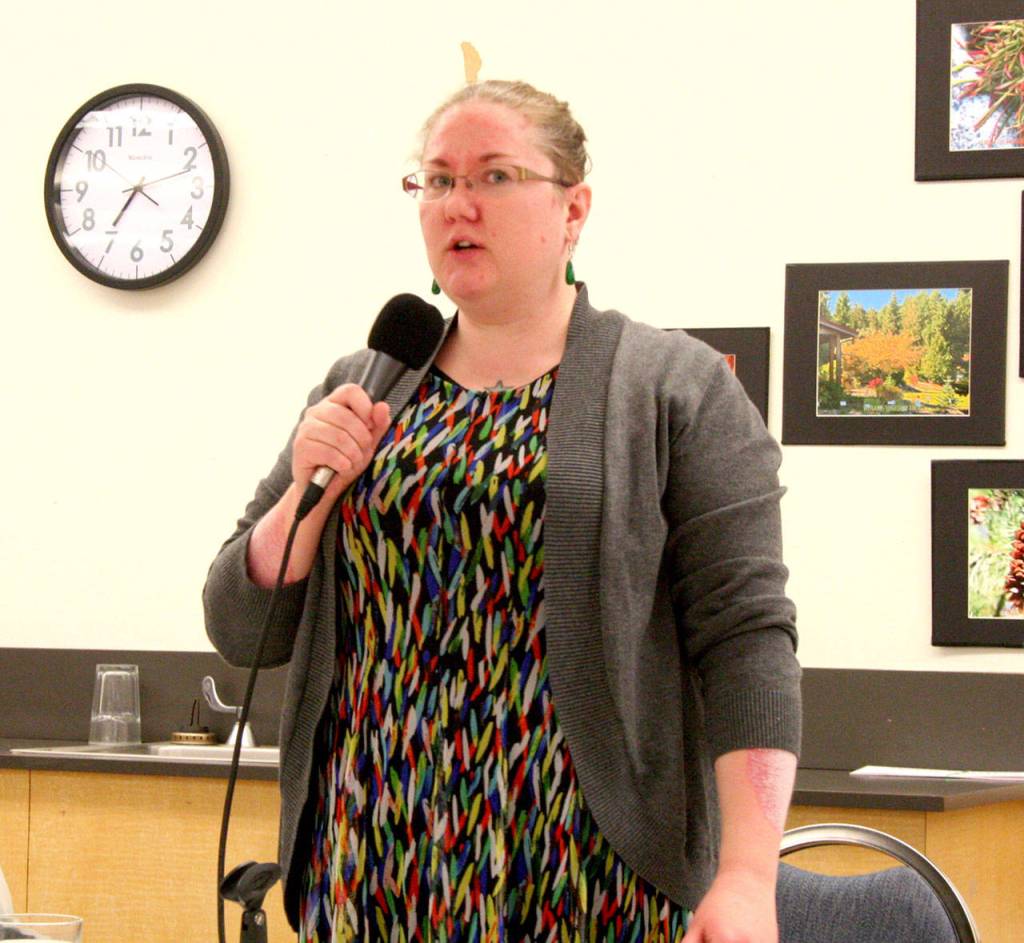 Amy Howard, the incumbent for Port Townsend City Council Position 6, speaks Thursday night during a League of Women Voters candidates forum at the Port Townsend Community Center. (Brian McLean/Peninsula Daily News)