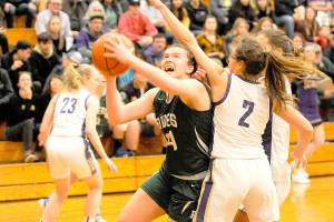 GIRLS BASKETBALL: Sequim overpowered by Port Angeles; Wolves’ Julmist injured