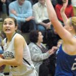 DISTRICT BASKETBALL: Port Angeles girls cruise past Eatonville, earn fifth straight state regional berth