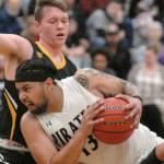 MEN’S BASKETBALL: Peninsula falls to Shoreline, hosts loser-out playoff Saturday