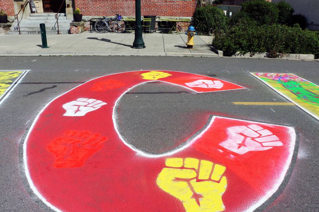 (Ken Park/Peninsula Daily News)