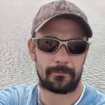 Coast Guard seeks missing kayaker