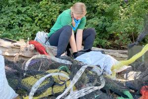 Teens lead cleanup at Tarboo Bay beach