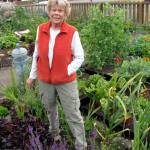 Pam Larsen will discuss growing garlic at a Green Thumb Garden Tips lecture on Thursday, Aug. 13.