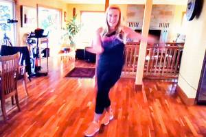 DIANE URBANI DE LA PAZ: Letting the music move you