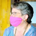 Key City Public Theatre artistic director Denise Winter hosts one-on-one Sidewalk Salons outside the Port Townsend playhouse. (Diane Urbani de la Paz/for Peninsula Daily News)