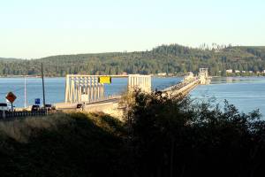 Traffic crosses the Hood Canal Bridge along state Highway 104 on Wednesday evening. The Peninsula Regional Transportation Planning Organization is examining all modes of transit in its 2040 draft plan, which is open for public comment through Oct. 18. (Brian McLean/Peninsula Daily News)