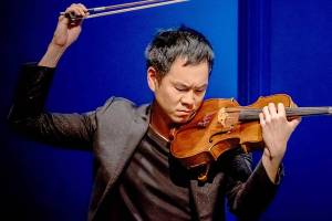 Violist Richard O'Neill, who grew up in Sequim, will give an online performance Saturday of music that has won him a Grammy nomination.